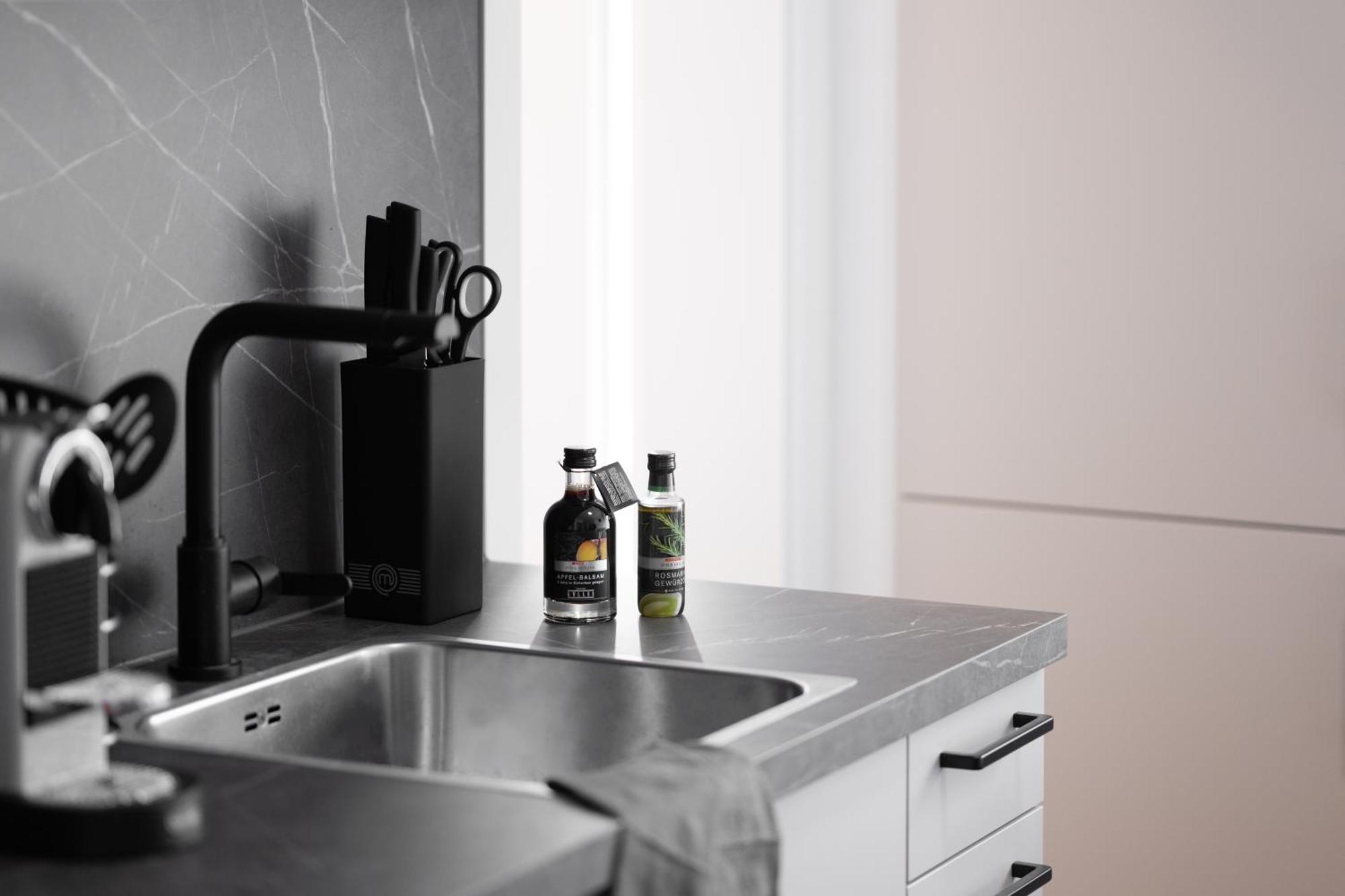 린츠 Luxury Sedda Bed, Nespresso, Netflix 아파트 외부 사진